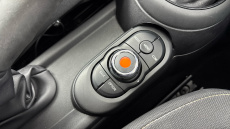 MINI Hatchback 1.5 Cooper Classic II 3dr Petrol Hatchback